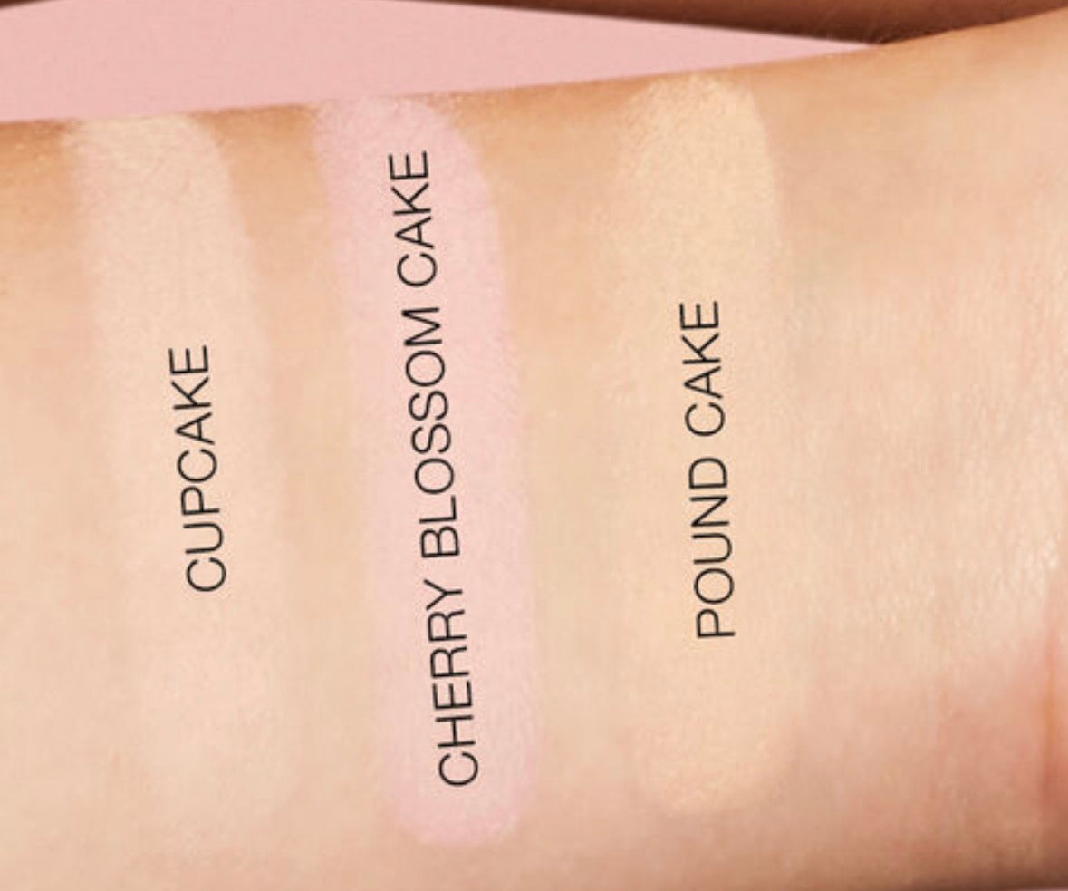 Huda Beauty Easy Bake and Snatch