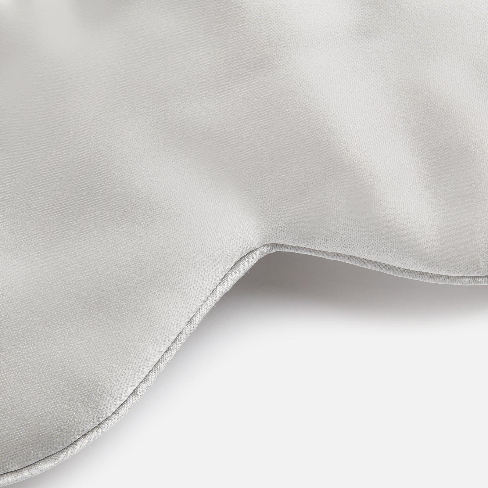 ESPA Restful Night Ritual Set - Antifaz de Seda y Aromaterapia (Valorado en 120€)